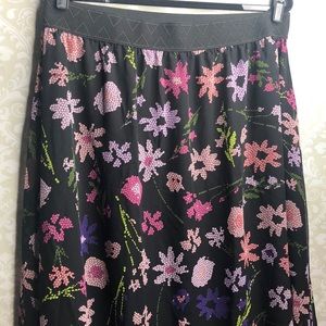 ❤️Stunning LuLaRoe Lola Skirt